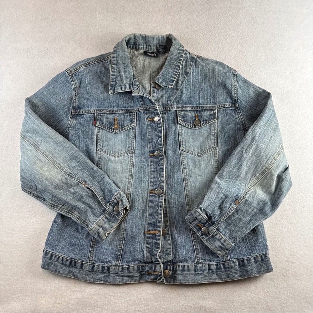 Chico's Medium Wash Denim Trucker Jacket Blue Button Front Women Size 2 L
